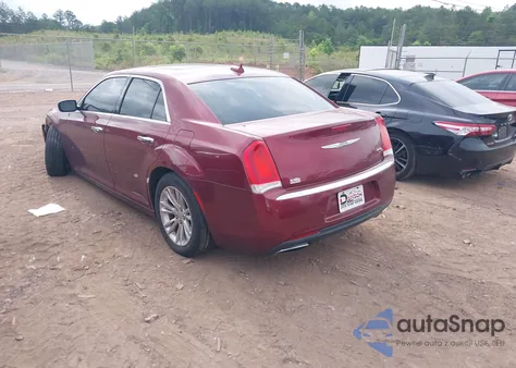 2015 Chrysler 300C z USA, uszkodzony, nr VIN 2C3CCAEGXFH893741